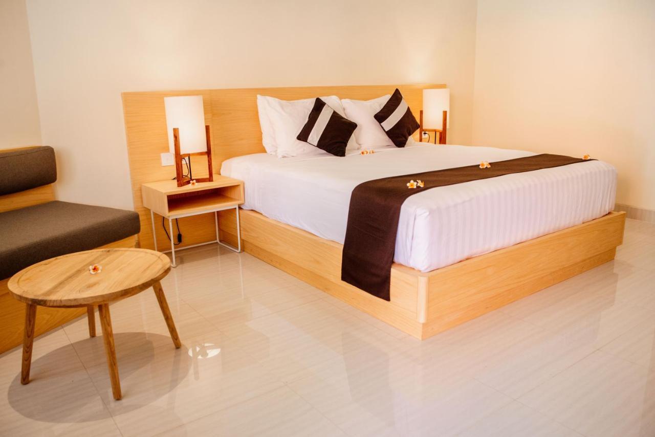 New Sunari Lovina Beach Resort Exterior photo
