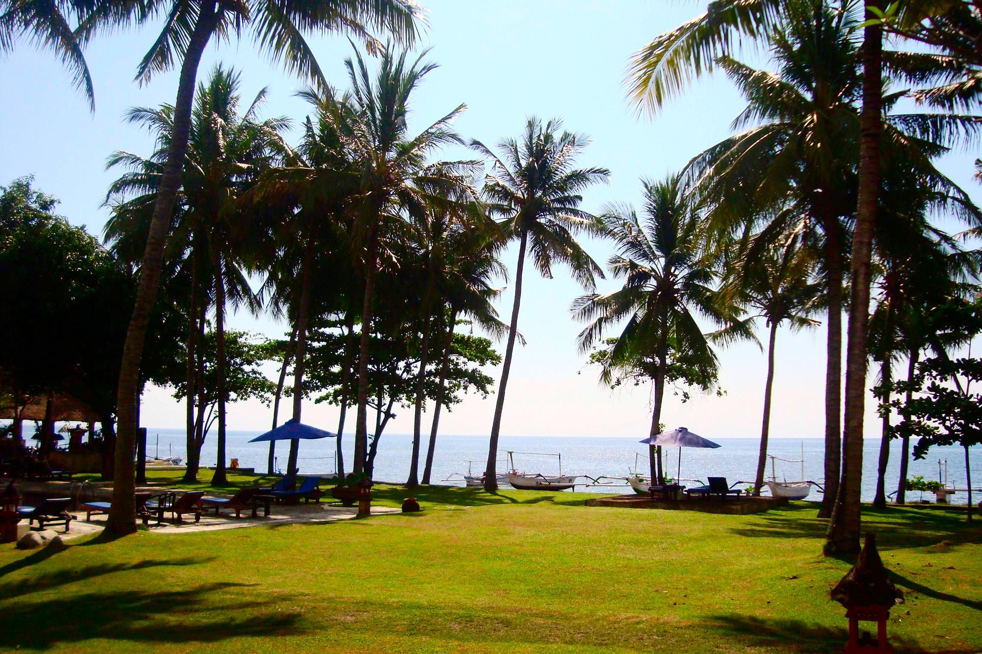 New Sunari Lovina Beach Resort Exterior photo