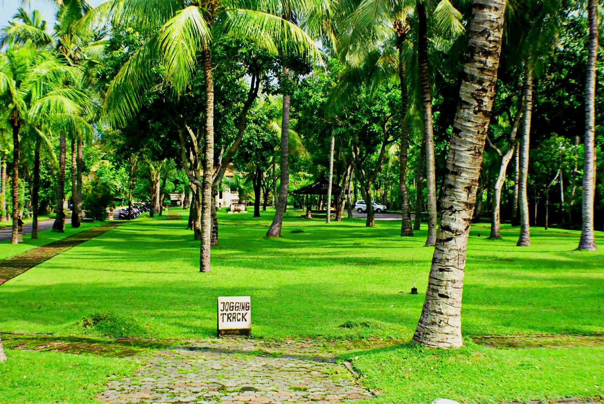 New Sunari Lovina Beach Resort Exterior photo
