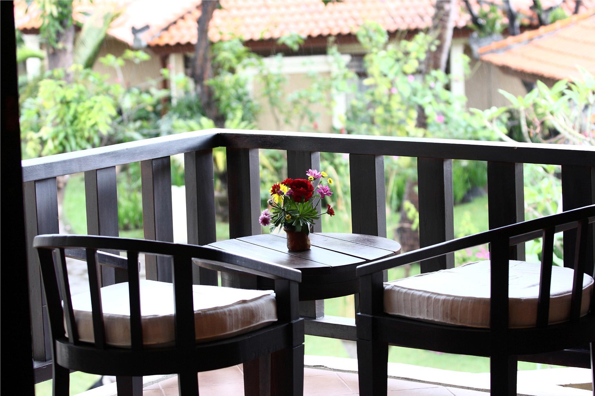 New Sunari Lovina Beach Resort Exterior photo