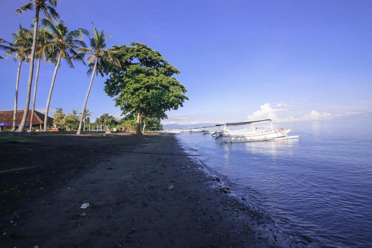 New Sunari Lovina Beach Resort Exterior photo